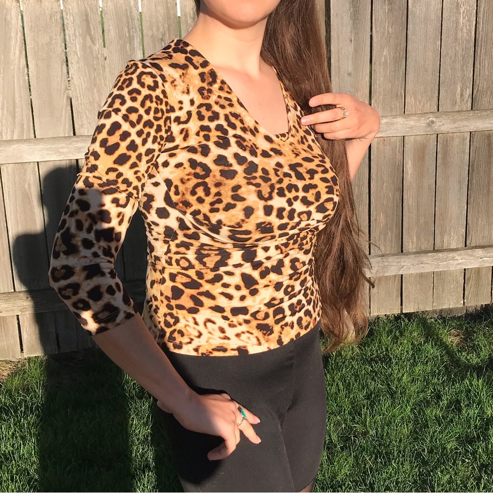 Anne Klein Leopard Print Ruched - Picture 2 of 14